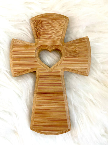6吋 木十字架 6" Heart with Cross