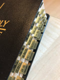 20550   金色中英對照聖經目錄索引標籤 Bilingual Bible Index Tabs (Gold)